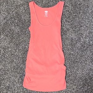 Old navy maternity tank top